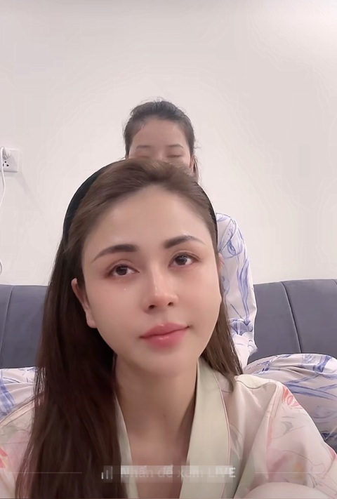 Lương Thu Trang ‘thấy mệt’ với vai diễn An Nhiên- Ảnh 2. Tâm sự với khán giả, Lương Thu Trang tiết lộ cũng cảm thấy nặng nề trong suốt quá trình nhập vai An Nhiên. Cô mong phim nhanh kết thúc để cả bản thân và người xem không còn mệt mỏi vì nhân vật