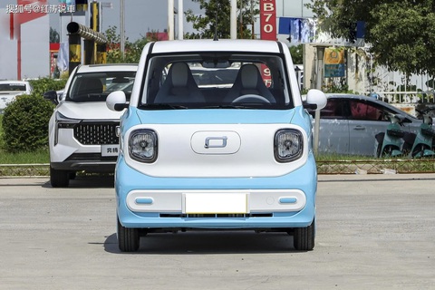 Rẻ hơn Wuling Mini EV, mẫu ô tô điện mini hứa hẹn gây sốt, có cả bản mui trần khác lạ- Ảnh 7. Rẻ hơn Wuling Mini EV, mẫu ô tô điện mini hứa hẹn gây sốt, có cả bản mui trần khác lạ- Ảnh 7.