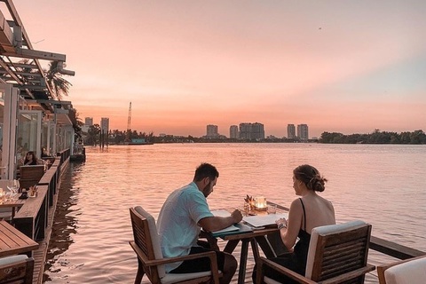 'Ăn vạ' vì tốn 625.000 đồng cho 2 lần hẹn hò mà vẫn bị từ chối- Ảnh 2. Nhiều thanh niên