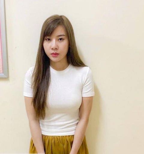 Bị can Trần Thị Vân - cô gái tông xế hộp vào xe đối phương tại cơ quan công an - Ảnh: C.A. Bị can Trần Thị Vân - cô gái tông xế hộp vào xe đối phương - tại cơ quan công an - Ảnh: C.A.