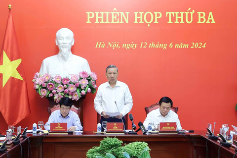 Chủ tịch nước Tô Lâm chủ trì phiên họp Ban Chỉ đạo tổng kết 40 năm đổi mới- Ảnh 1. Chủ tịch nước Tô Lâm phát biểu - Ảnh: TTXVN
