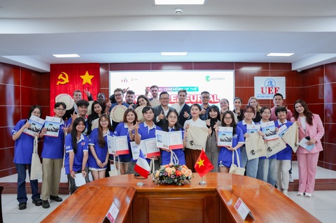UEF đón nhiều sinh viên quốc tế đến giao lưu, học tập- Ảnh 1. UEF đón nhiều sinh viên quốc tế đến giao lưu, học tập- Ảnh 1.
