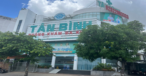 TP.HCM: Tạm đình chỉ Phòng khám đa khoa Tân Bình có nguy cơ ảnh hưởng an toàn người bệnh- Ảnh 1. Thanh tra Sở Y tế quyết định tạm đình chỉ Phòng khám đa khoa thuộc Công ty TNHH Phòng khám đa khoa Tân Bình, để làm rõ những dấu hiệu bất thường trong hoạt động khám, chữa bệnh - Ảnh: Thanh tra Sở Y tế TP.HCM cung cấp