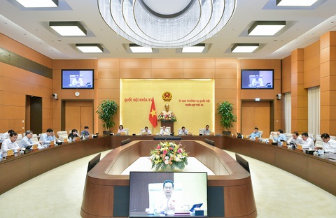 Thường vụ Quốc hội thống nhất trình Quốc hội giảm 2% thuế VAT đến hết 2024- Ảnh 3. Quang cảnh phiên họp - Ảnh: GIA HÂN