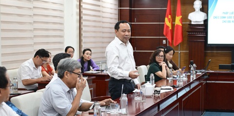 ĐH Quốc gia TP.HCM đề xuất thí điểm bổ nhiệm giáo sư, phó giáo sư- Ảnh 1. PGS.TS Vũ Hải Quân - giám đốc Đại học Quốc gia TP.HCM - cho rằng việc xét công nhận giáo sư, phó giáo sư nên giao cho cơ sở giáo dục đại học - Ảnh: TUẤN PHƯƠNG