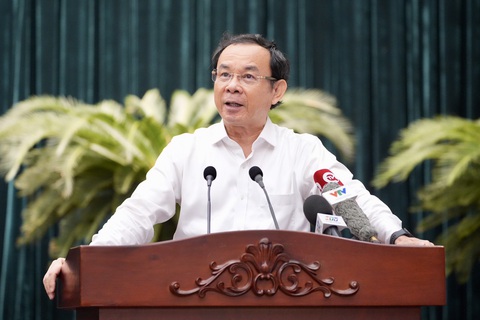 Bí thư Nguyễn Văn Nên: Còn nhiều khu dân cư bất tiện, không để người dân chịu đựng thêm nữa- Ảnh 3. Bí thư Thành ủy TP.HCM Nguyễn Văn Nên phát biểu bế mạc hội nghị - Ảnh: HỮU HẠNH