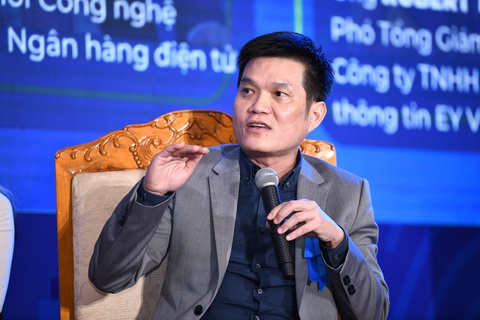 Ứng dụng AI để đối phó với lừa đảo trực tuyến- Ảnh 3. Ông Robert Trần - phó tổng giám đốc Công ty TNHH dịch vụ an toàn thông tin EY Việt Nam - Ảnh: QUANG ĐỊNH