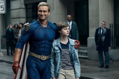 Homelander bỗng hiền bất ngờ trong những tập đầu mùa 4, với mong muốn cậu con trai Ryan nối gót mình trở thành Homelander bỗng hiền bất ngờ trong những tập đầu mùa 4, với mong muốn cậu con trai Ryan nối gót mình trở thành