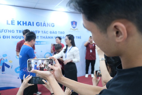 Báo Tuổi Trẻ đào tạo một số học phần đại học khối ngành truyền thông tại tòa soạn- Ảnh 5. Báo Tuổi Trẻ đào tạo một số học phần đại học khối ngành truyền thông tại tòa soạn- Ảnh 5.