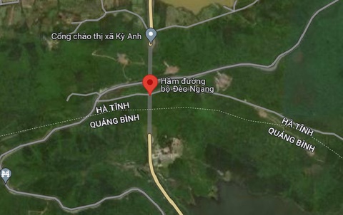 Mở rộng cầu và hầm Đèo Ngang trên quốc lộ 1 bằng cách xây mới thêm- Ảnh 1. Hầm Đèo Ngang trên quốc lộ 1 sẽ được xây thêm một ống hầm để giải nút thắt cho ống hầm hiện tại chỉ có 2 làn xe - Ảnh chụp màn hình Google Maps