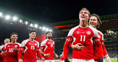 Máy tính soi tỉ số Euro 2024: Đan Mạch hạ Slovenia- Ảnh 2. Tuyển Đan Mạch được đánh giá cao hơn Slovenia ở Euro 2024 - Ảnh: REUTERS