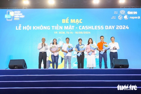Hơn 100.000 lượt khách đến với Lễ hội Không tiền mặt 2024 - Ảnh 14.