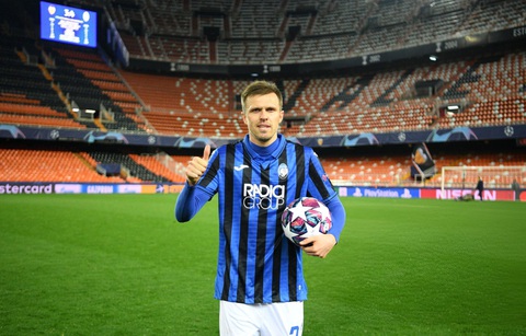 Josip Ilicic - chiến thắng trầm cảm để đến Euro 2024- Ảnh 2. Josip Ilicic từng là ngôi sao ở Atalanta và được người hâm mộ yêu mến - Ảnh: GETTY