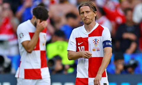 Chuyên gia Phan Anh Tú: Croatia già cỗi không chống nổi Tây Ban Nha trẻ trung- Ảnh 1. Luka Modric đại diện cho thế hệ vàng Croatia - Ảnh: REUTERS