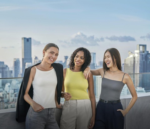 The Times dự đoán Bra Top của UNIQLO sẽ tiếp tục tạo cơn sốt- Ảnh 1. The Times dự đoán Bra Top của UNIQLO sẽ tiếp tục tạo cơn sốt- Ảnh 1.