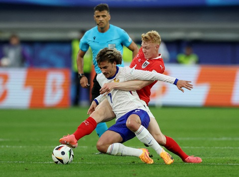 Euro 2024 sẽ hấp dẫn nhất- Ảnh 2. Các trận đấu của Euro 2024 diễn ra rất hấp dẫn - Ảnh: REUTERS