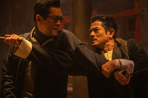 Cổ Thiên Lạc - Quách Phú Thành đóng hai nhân vật có mối quan hệ đặc biệt - Ảnh: Media Asia Films Cổ Thiên Lạc - Quách Phú Thành đóng hai nhân vật có mối quan hệ đặc biệt - Ảnh: Media Asia Films