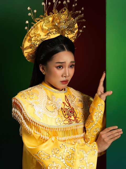 Qua phần trình diễn, Tú Tri nhận Qua phần trình diễn, Tú Tri nhận