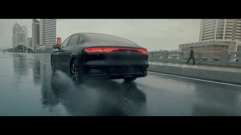 Triều Tiên bất ngờ khoe ô tô điện 'tự làm', chạy được 720km/sạc- Ảnh 3. Chưa rõ với dung lượng thị trường còn khiêm tốn, xe điện Madusan có thể đạt doanh số bao nhiêu - Ảnh cắt từ video KANCC TV
