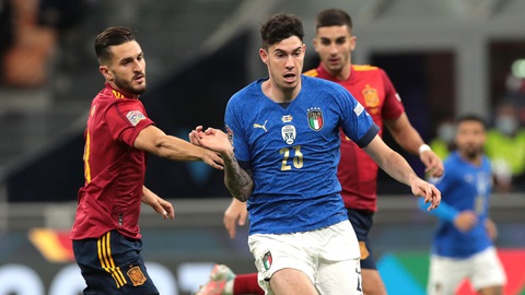 Dự đoán tỉ số Euro 2024: Tây Ban Nha và Ý hòa nhau, trận đấu nhiều bàn thắng- Ảnh 1. Ý và Tây Ban Nha chạm trán thường xuyên những năm gần đây - Ảnh: REUTERS