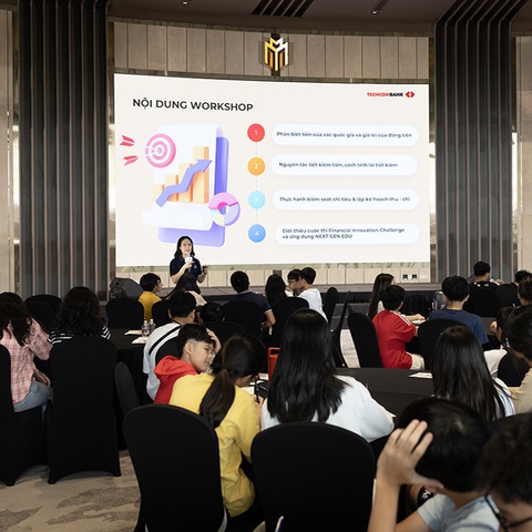 Techcombank: Phát triển thế hệ kế cận cùng Chương trình quản lý tài chính cho thế hệ trẻ- Ảnh 3. Con của hội viên Techcombank Private và Techcombank Priority độ tuổi 12-15 sẽ được đào tạo kết hợp giữa kiến thức chuyên sâu về quản lý tài chính và tính ứng dụng thực tế phù hợp với lứa tuổi - Ảnh: TCB