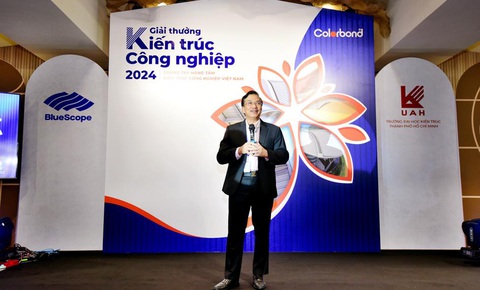 Tìm kiếm chủ nhân giải thưởng Kiến trúc Công nghiệp 2024- Ảnh 3. Ông Võ Minh Nhựt - Tổng Giám Đốc NS BlueScope Việt Nam, phát biểu tại sự kiện công bố Giải thưởng