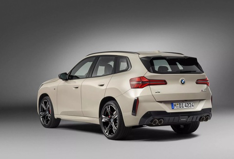 BMW X3 2025 ra mắt: Thiết kế gây tranh cãi, màn hình cong, động cơ mạnh hơn cạnh tranh GLC- Ảnh 4. Ngoài ra, bản M50 còn sở hữu nhiều điểm
