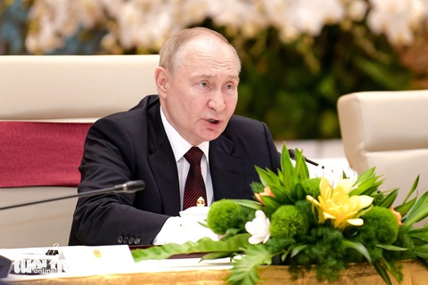 Tổng thống Liên bang Nga Vladimir Putin tại buổi hội kiến Thủ tướng Phạm Minh Chính - Ảnh: NAM TRẦN Tổng thống Liên bang Nga Vladimir Putin tại buổi hội kiến Thủ tướng Phạm Minh Chính - Ảnh: NAM TRẦN