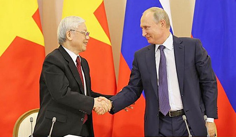 Tổng bí thư Nguyễn Phú Trọng và Tổng thống Nga Vladimir Putin tại cuộc họp báo chung trong khuôn khổ chuyến thăm của Tổng bí thư tới Nga vào năm 2018 - Ảnh: VGP Tổng bí thư Nguyễn Phú Trọng và Tổng thống Nga Vladimir Putin tại cuộc họp báo chung trong khuôn khổ chuyến thăm của Tổng bí thư tới Nga vào năm 2018 - Ảnh: VGP