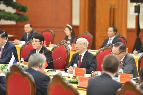 Tổng bí thư Nguyễn Phú Trọng trong buổi hội đàm với Tổng thống Liên bang Nga Vladimir Putin thăm cấp nhà nước tới Việt Nam - Ảnh: DUY LINH Tổng bí thư Nguyễn Phú Trọng trong buổi hội đàm với Tổng thống Liên bang Nga Vladimir Putin thăm cấp nhà nước tới Việt Nam - Ảnh: DUY LINH