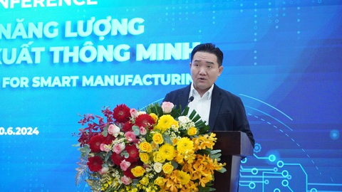 Bình Dương đặt mục tiêu phát triển thêm nhiều khu công nghiệp xanh- Ảnh 1. Ông Nguyễn Trường Thi - phó giám đốc Sở Công Thương tỉnh Bình Dương - cho hay các khu công nghiệp của Bình Dương đang ngày càng thông minh và xanh hơn - Ảnh: BTC