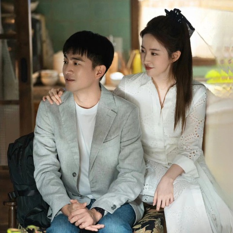 ‘Ông chồng gia trưởng’ Lâm Canh Tân bị ghét cay đắng- Ảnh 1. Hoàng Diệc Mai (Lưu Diệc Phi) và Phương Hiệp Văn (Lâm Canh Tân) trong phim