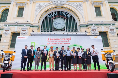 Mở rộng hợp tác đẩy mạnh sử dụng xe điện giao hàng- Ảnh 5. Mở rộng hợp tác đẩy mạnh sử dụng xe điện giao hàng- Ảnh 5.