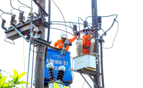 Giá điện tăng 4,8%, vượt mức 2.100 đồng/kWh từ hôm nay - Ảnh 1. Giá điện tăng 4,8%, vượt mức 2.100 đồng/kWh từ hôm nay 11-10 - Ảnh 1.