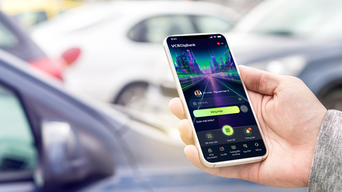 Giao diện YouPro dành cho phân khúc khách hàng trẻ, được thiết kế với họa tiết không gian ba chiều cùng gam màu tương phản và nhiều yếu tố phá cách, mang tới những trải nghiệm khác biệt lần đầu xuất hiện trên thị trường Ảnh: Xuân Thảo Giao diện YouPro dành cho phân khúc khách hàng trẻ, được thiết kế với họa tiết không gian ba chiều cùng gam màu tương phản và nhiều yếu tố phá cách, mang tới những trải nghiệm khác biệt lần đầu xuất hiện trên thị trường - Ảnh: XUÂN THẢO