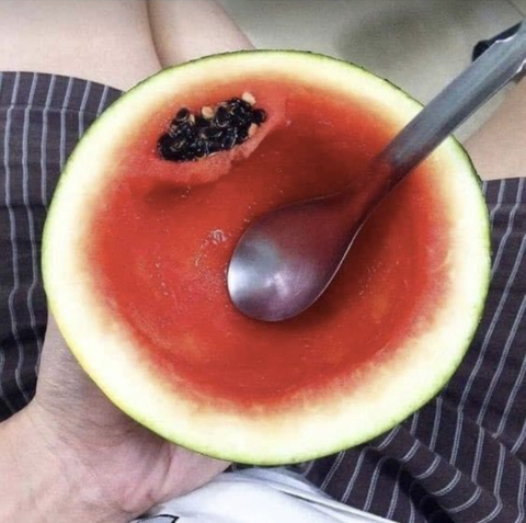 Ảnh vui 22-6: Hàng thực tế và hàng quảng cáo- Ảnh 2. Người gọn gàng có khác.