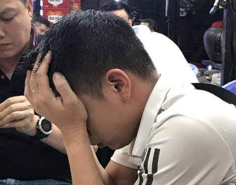 Nhiều người nghĩ chỉ phụ nữ mới bị bạo hành gia đình nhưng thực tế không ít đấng mày râu cũng đang sống trong cảnh buồn này - Ảnh: NAM TRẦN Nhiều người nghĩ chỉ phụ nữ mới bị bạo hành gia đình, nhưng thực tế không ít đấng mày râu cũng đang sống trong cảnh buồn này - Ảnh minh họa: NAM TRẦN