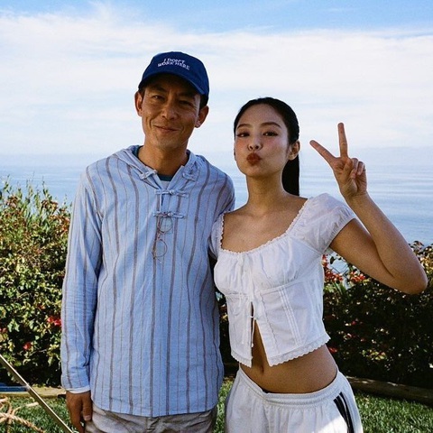 Bức ảnh gây sốt của Jennie và Trần Quán Hy - Ảnh: Jennierubyjane Bức ảnh gây sốt của Jennie và Trần Quán Hy - Ảnh: Jennierubyjane