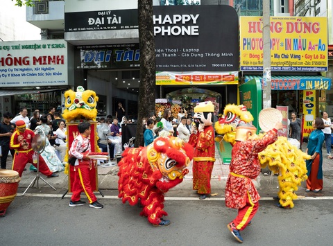 Happy Phone ra mắt cửa hàng đầu tiên cùng nhiều ưu đãi- Ảnh 1. Happy Phone ra mắt cửa hàng đầu tiên cùng nhiều ưu đãi- Ảnh 1.