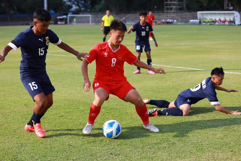 U16 Việt Nam thể hiện sức mạnh vượt trội so với U16 Brunei - Ảnh: VFF U16 Việt Nam (áo đỏ) thể hiện sức mạnh vượt trội so với U16 Brunei - Ảnh: VFF