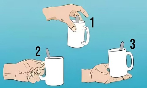 Quiz: Cách cầm cốc bộc lộ phong cách lãnh đạo của bạn- Ảnh 1. Quiz: Cách cầm cốc bộc lộ phong cách lãnh đạo của bạn- Ảnh 1.