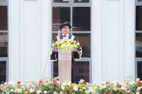 Trường đại học Giao thông vận tải TP.HCM tổ chức lễ vinh danh năm 2024- Ảnh 1. Trường đại học Giao thông vận tải TP.HCM tổ chức lễ vinh danh năm 2024- Ảnh 1.