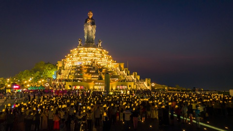 Núi Bà Đen - điểm đến hành hương hàng đầu Nam bộ- Ảnh 1. Núi Bà Đen - điểm đến hành hương hàng đầu Nam bộ- Ảnh 1.