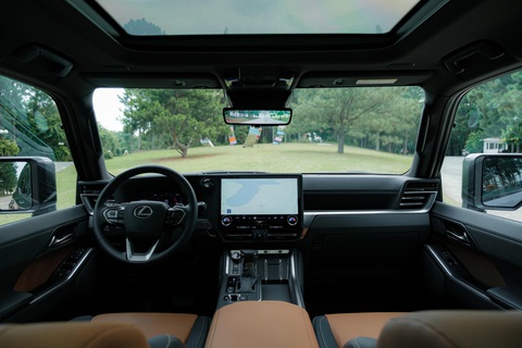 Lexus GX 550 ra mắt Việt Nam: Giá từ 6,2 tỉ, đại lý báo số lượng rất giới hạn- Ảnh 6. Lexus GX 550 ra mắt Việt Nam: Giá từ 6,2 tỉ, đại lý báo số lượng rất giới hạn- Ảnh 6.