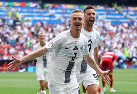 Máy tính soi tỉ số Euro 2024: Anh thắng dễ Slovenia- Ảnh 2. Slovenia được dự đoán sẽ khó có niềm vui trước tuyển Anh - Ảnh: REUTERS