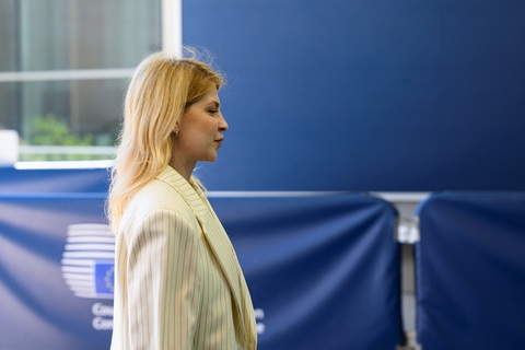 Phó thủ tướng Ukraine phụ trách việc hội nhập châu Âu Olga Stefanishyna có mặt ở Luxembourg ngày 25-6 để dự hội nghị liên chính phủ giữa EU và Kiev - Ảnh: AFP Phó thủ tướng Ukraine phụ trách việc hội nhập châu Âu Olga Stefanishyna có mặt ở Luxembourg ngày 25-6 để dự hội nghị liên chính phủ giữa EU và Kiev - Ảnh: AFP