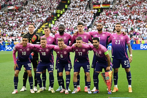 Trang phục sân khách của đội tuyển Đức tại Euro 2024 - Ảnh: AFP Trang phục sân khách của đội tuyển Đức tại Euro 2024 - Ảnh: AFP