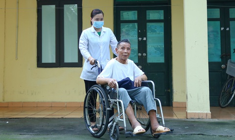 Thương binh là một trong số những đối tượng nhận quà của Chủ tịch nước - Ảnh: HÀ QUÂN Thương binh là một trong số những đối tượng nhận quà của Chủ tịch nước - Ảnh: HÀ QUÂN