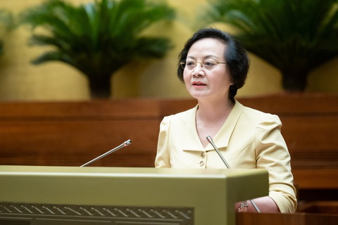 Bộ Nội vụ thông tin mới về sáp nhập huyện, xã trên cả nước đến 2025- Ảnh 1. Bộ trưởng Bộ Nội vụ Phạm Thị Thanh Trà - Ảnh: GIA HÂN