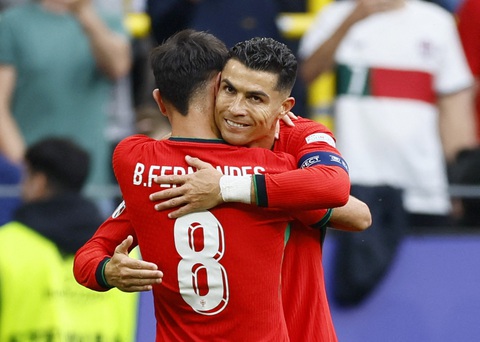 Dự đoán tỉ số Euro 2024: Bồ Đào Nha đánh bại Georgia 2-1- Ảnh 1. Ronaldo được kỳ vọng có bàn thắng đầu tiên tại Euro 2024 - Ảnh: REUTERS